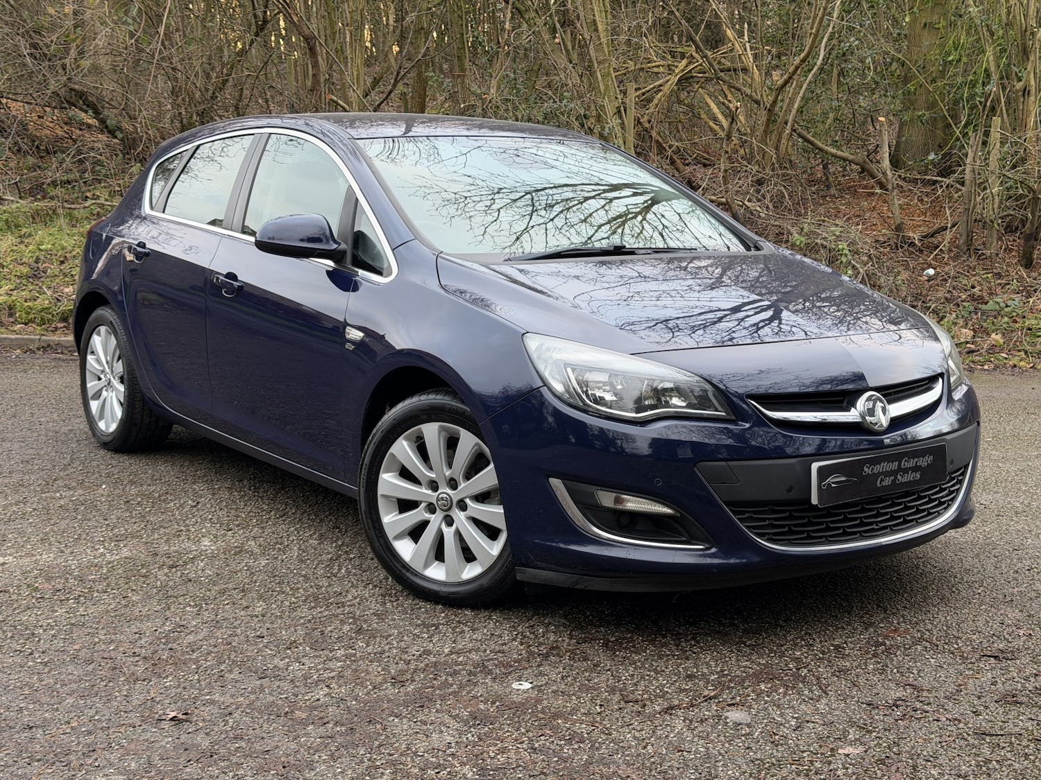Used Vauxhall Astra 2014 for sale - 77096879: Photo 1