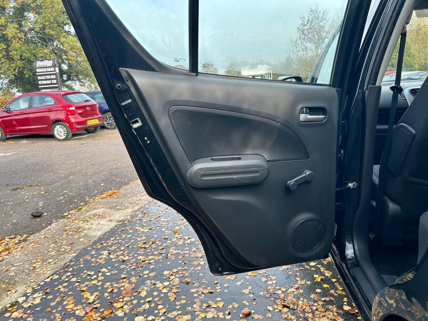 Used Suzuki Splash 2011 for sale - 76498751: Photo 25