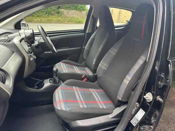 Used Peugeot 108 2015 for sale - 75327370: Photo 14
