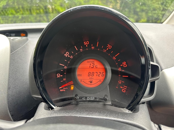 Used Peugeot 108 2015 for sale - 75327370: Photo 25