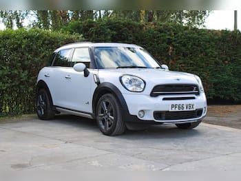 Used MINI Countryman 2016 for sale - 79845529: Photo