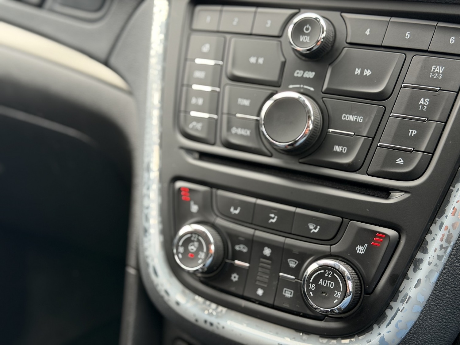 Used Vauxhall Mokka 2016 for sale - 77766468: Photo 33