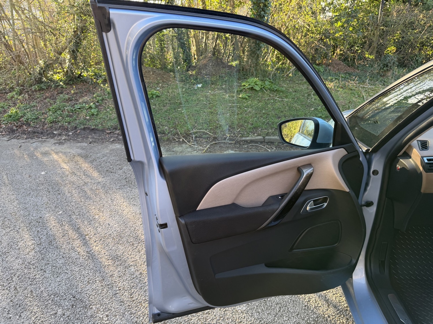 Used Citroen Grand C4 Picasso 2015 for sale - 77983733: Photo 32