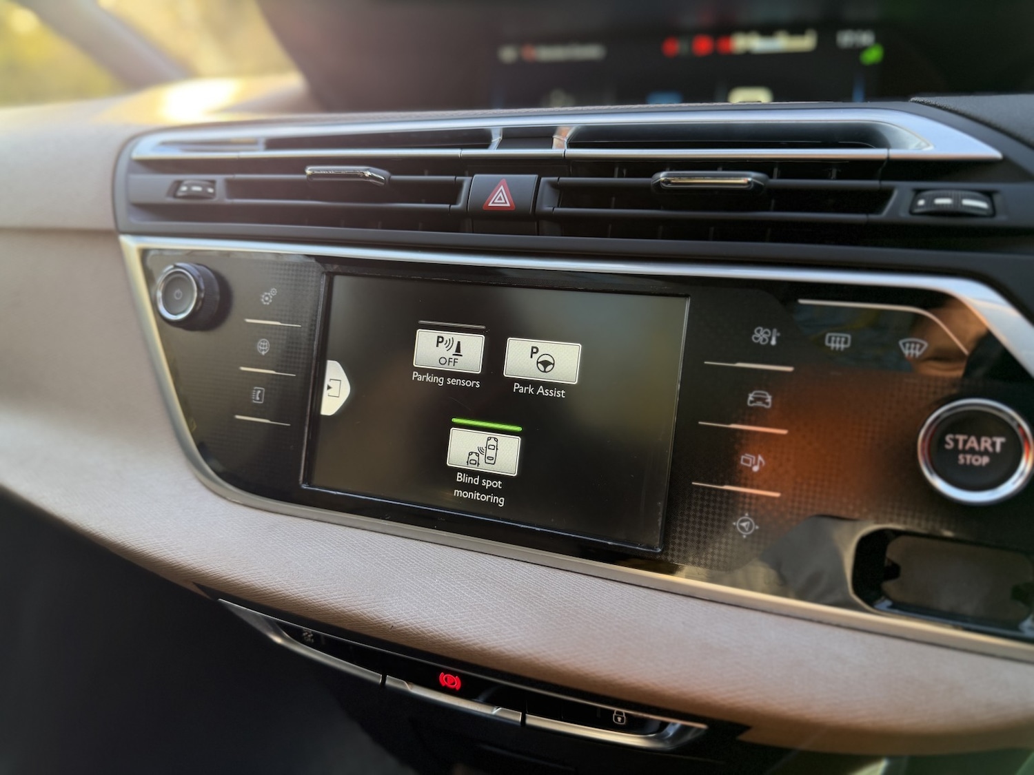 Used Citroen Grand C4 Picasso 2015 for sale - 77983733: Photo 41