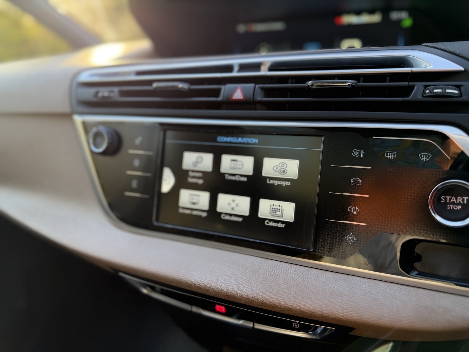 Used Citroen Grand C4 Picasso 2015 for sale - 77983733: Photo 45