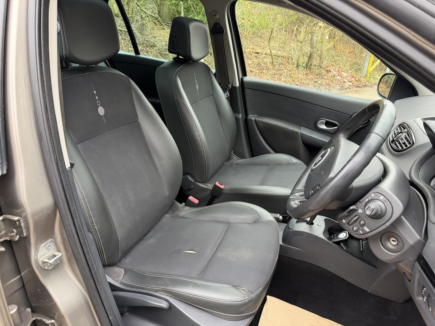 Used Renault Clio 2012 for sale - 77124228: Photo 10