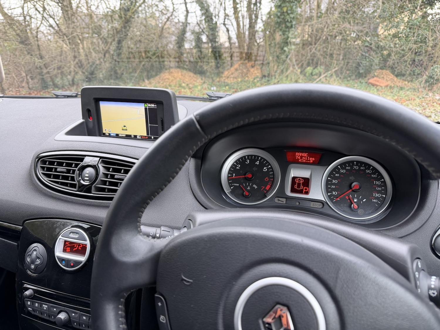 Used Renault Clio 2012 for sale - 77124228: Photo 18