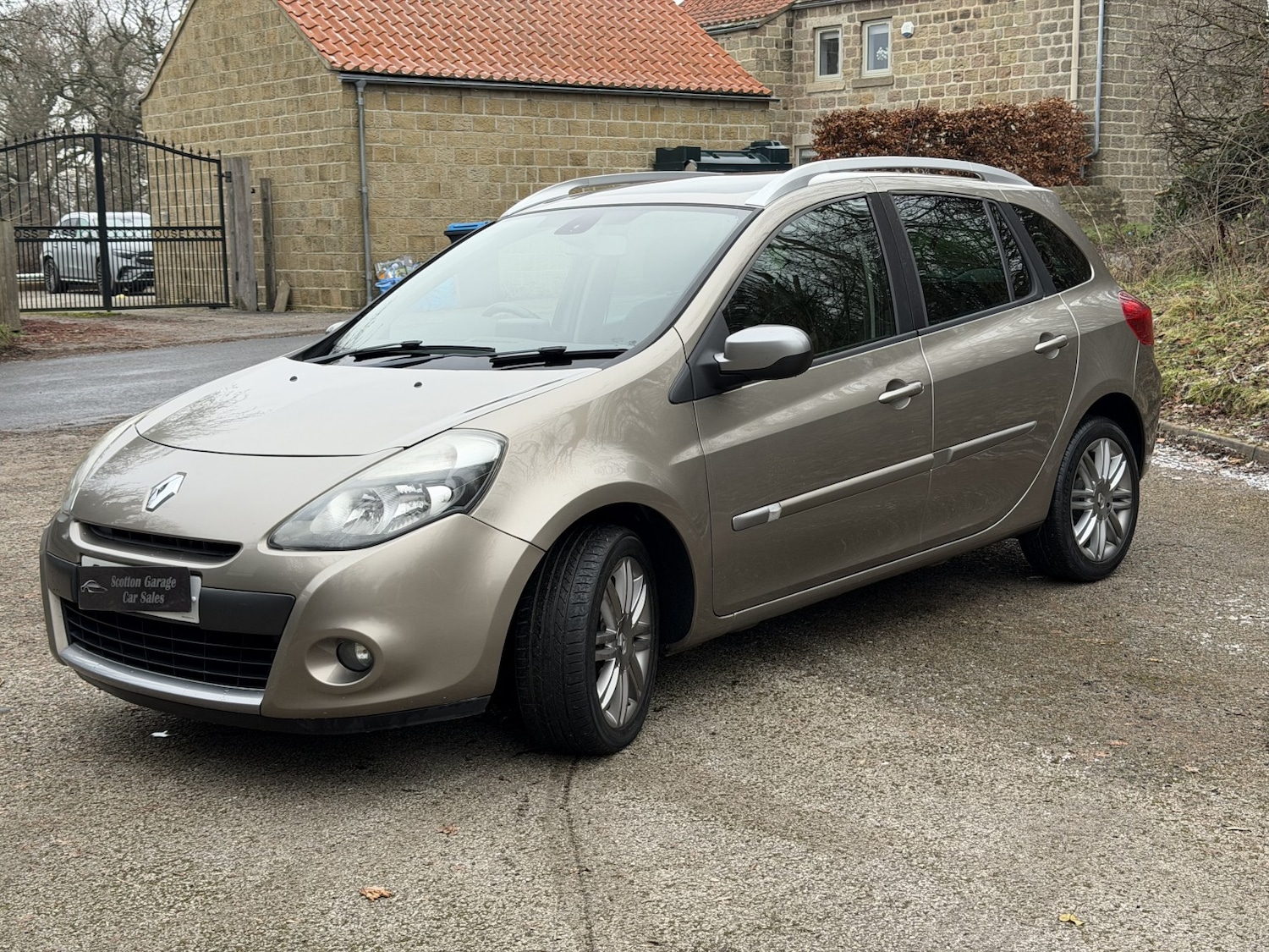 Used Renault Clio 2012 for sale - 77124228: Photo 3