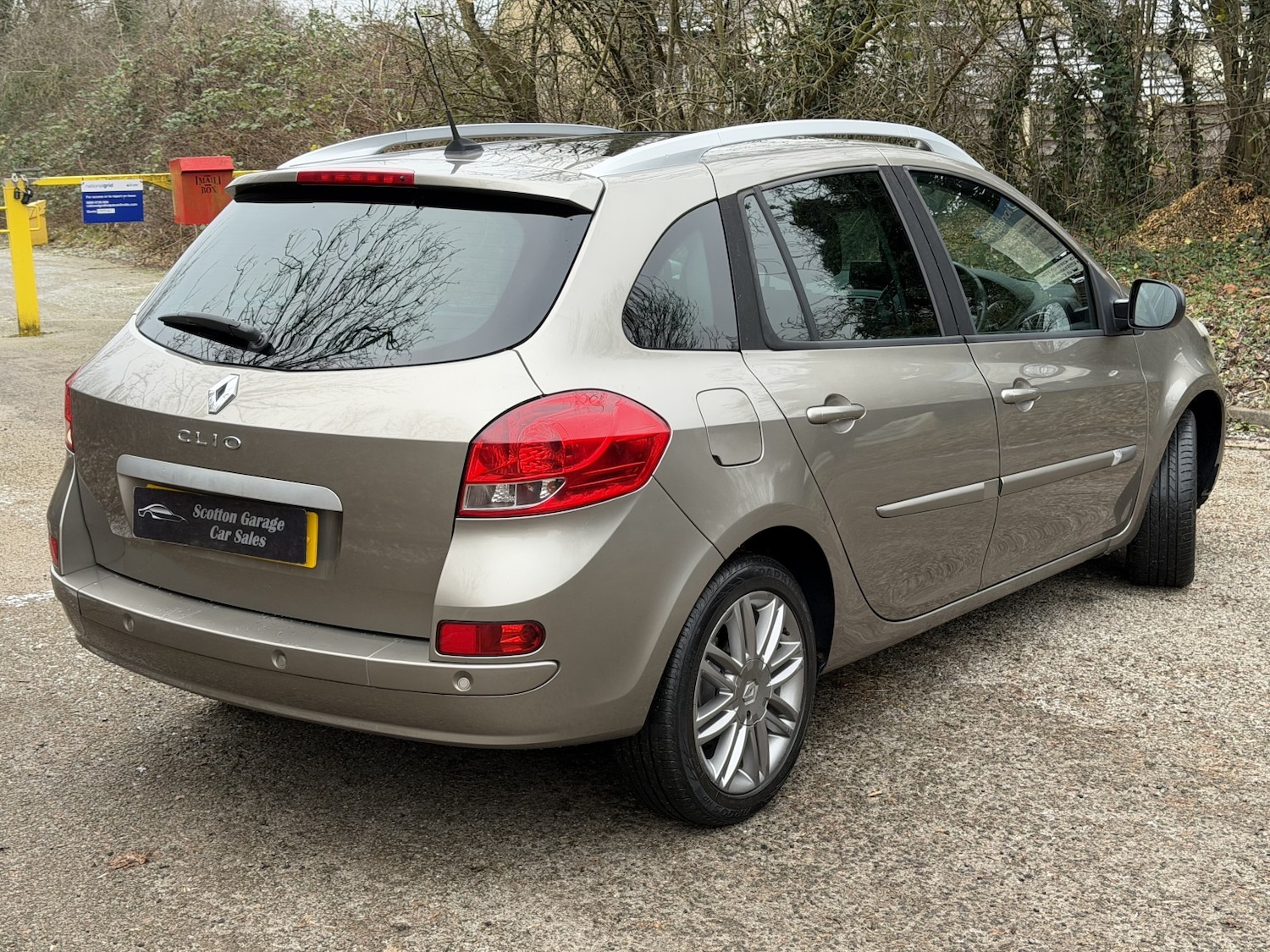 Used Renault Clio 2012 for sale - 77124228: Photo 7