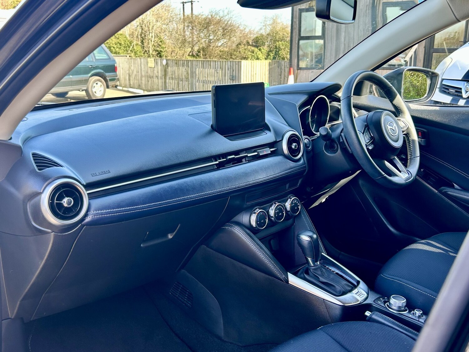 Used Mazda Mazda2 2022 for sale - 78143755: Photo 8