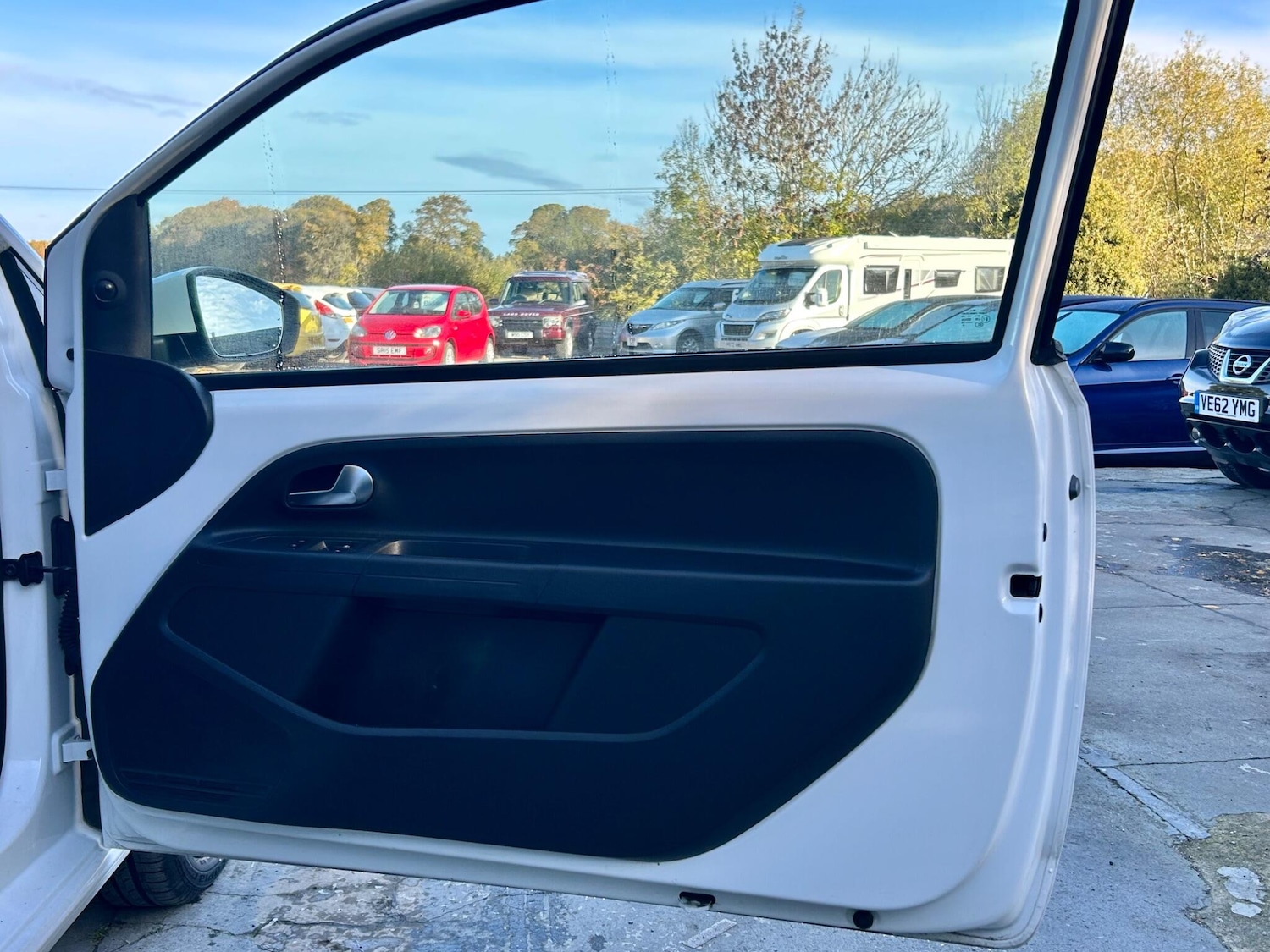 Used Volkswagen up! 2016 for sale - 76213939: Photo 21