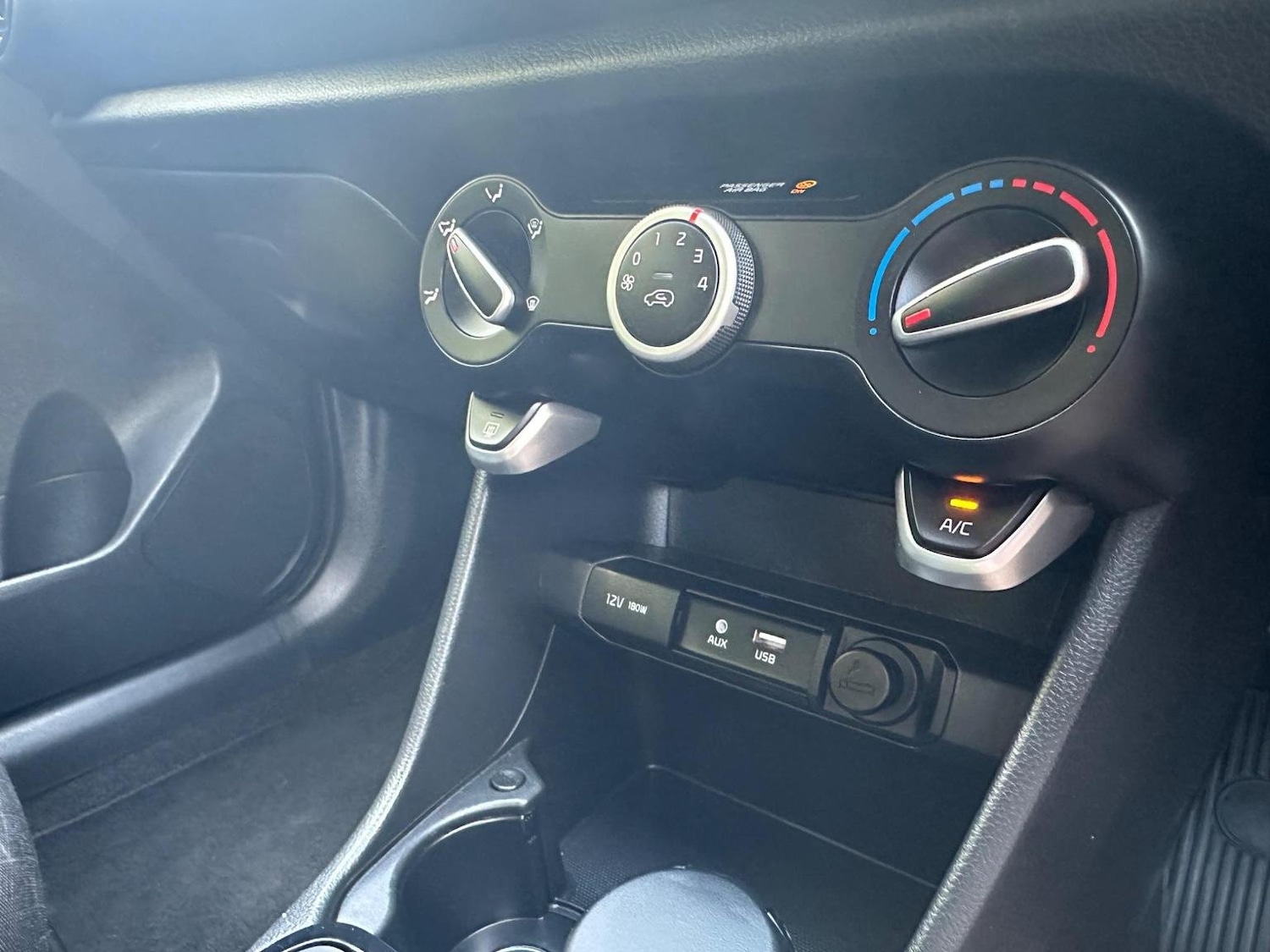 Used Kia Picanto 2019 for sale - 76877451: Photo 37