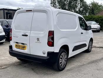 Used Peugeot Partner 2019 for sale - 78889182: Photo