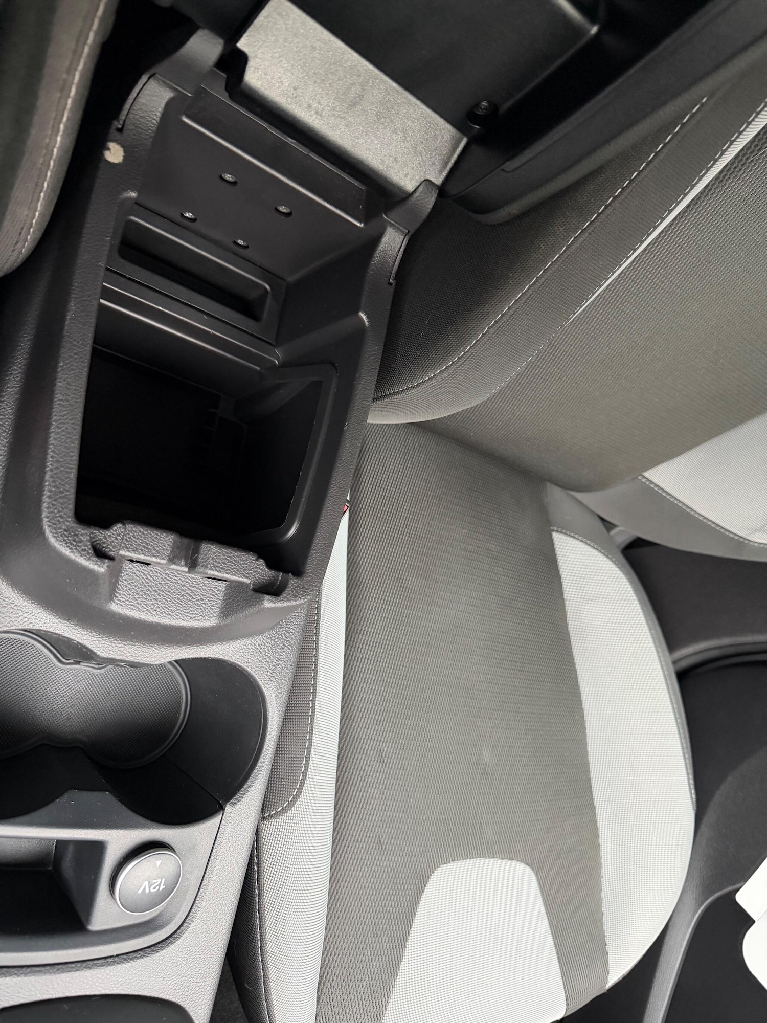 Used Ford Focus 2011 for sale - 76538174: Photo 32