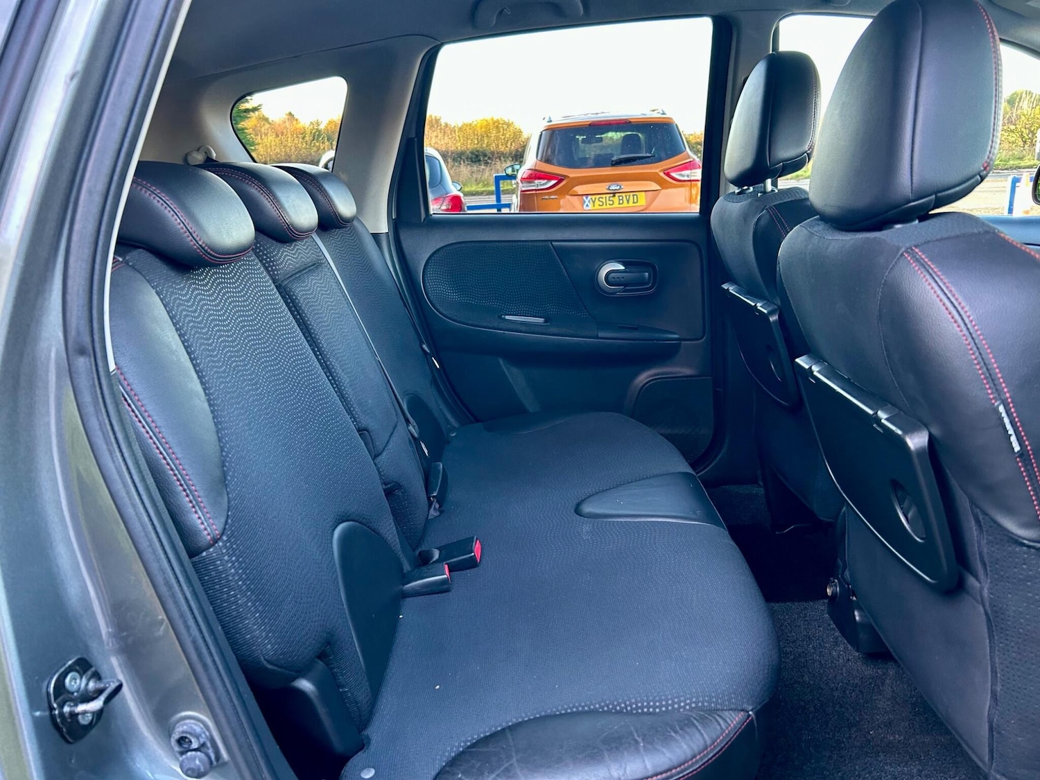 Used Nissan Note 2011 for sale - 76633916: Photo 12