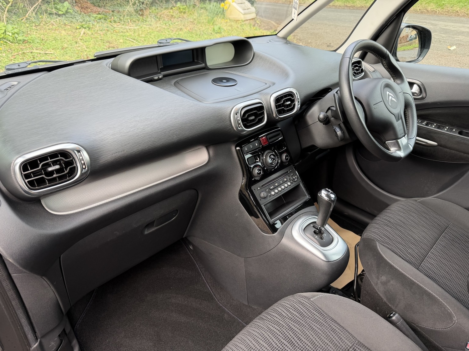 Used Citroen C3 Picasso 2015 for sale - 78045487: Photo 15