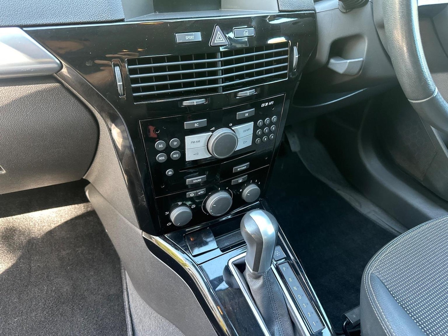 Used Vauxhall Astra 2009 for sale - 76877463: Photo 19