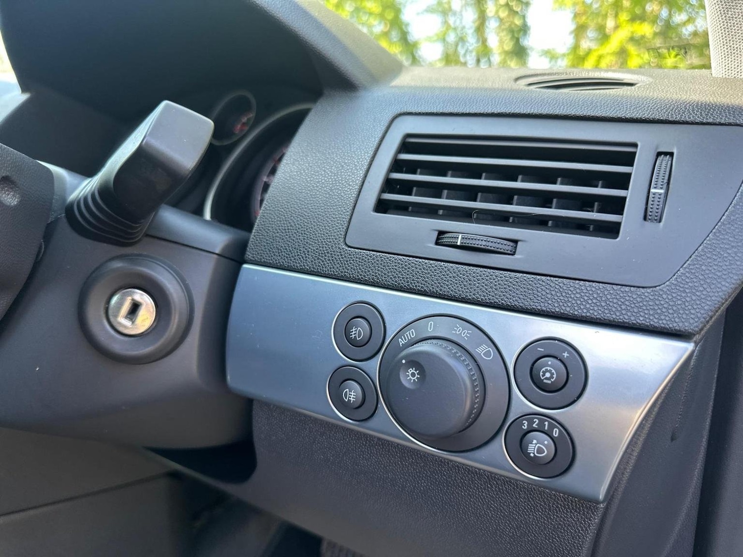 Used Vauxhall Astra 2009 for sale - 76877463: Photo 25