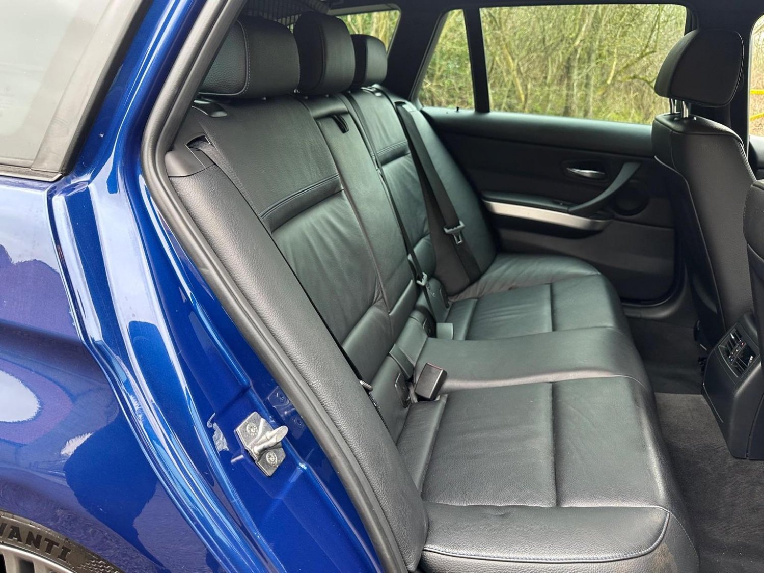 Used BMW 3 Series 2012 for sale - 76877456: Photo 12