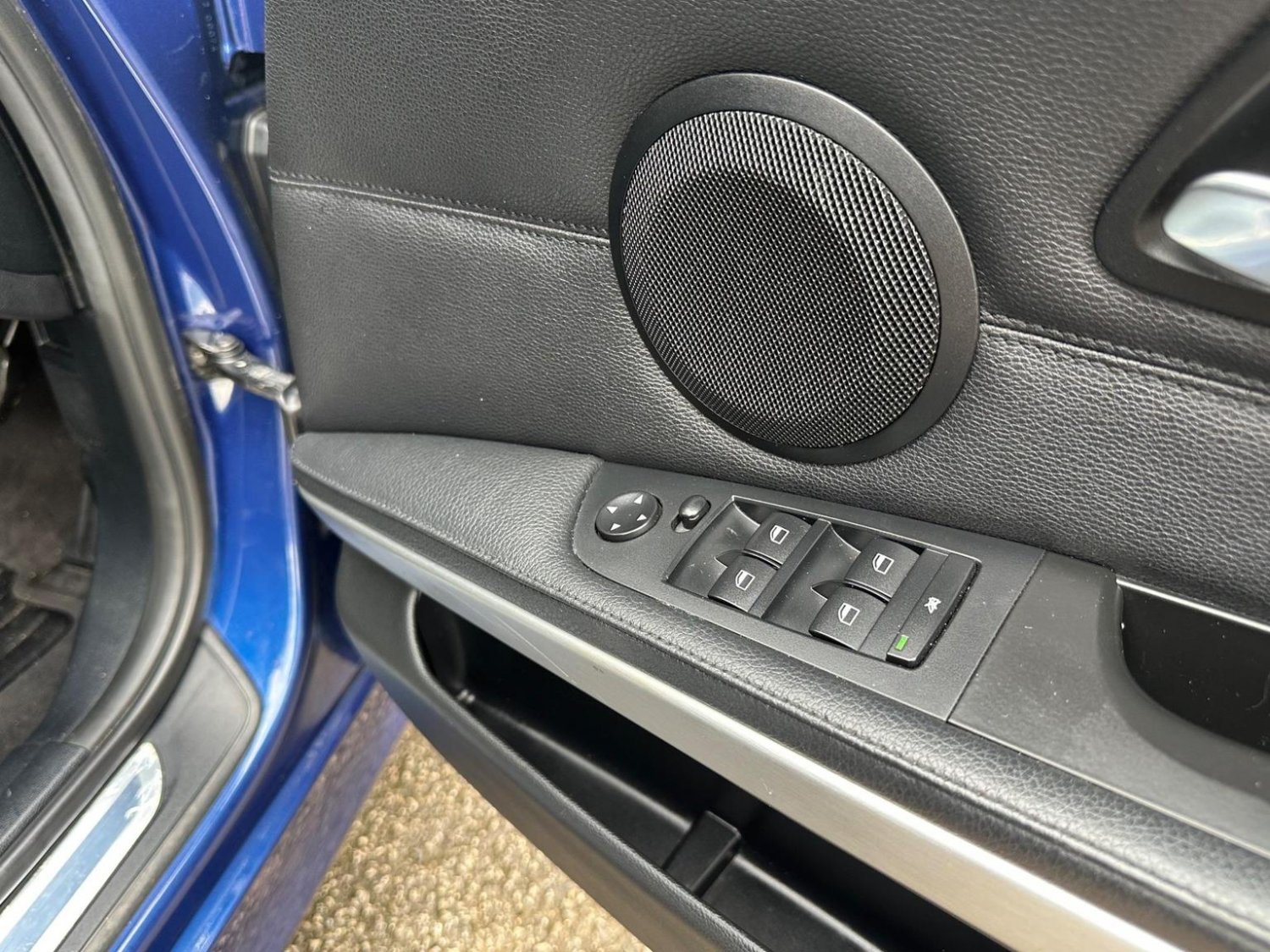 Used BMW 3 Series 2012 for sale - 76877456: Photo 28