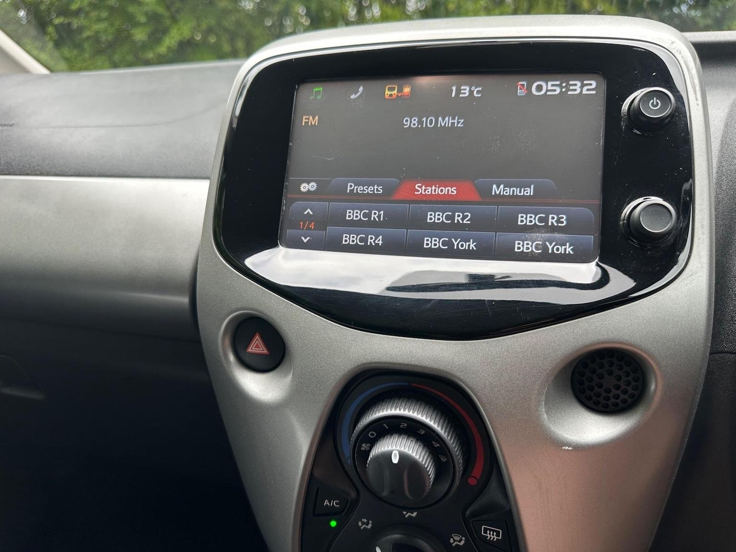 Used Peugeot 108 2015 for sale - 76877448: Photo 19