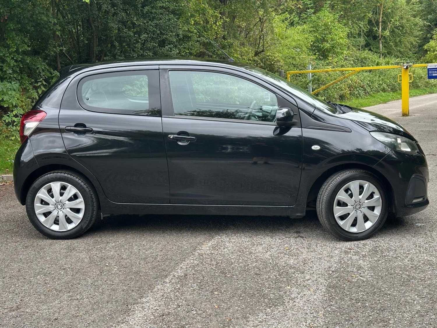 Used Peugeot 108 2015 for sale - 76877448: Photo 8