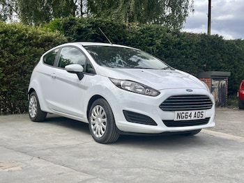 Used Ford Fiesta 2014 for sale - 79302115: Photo