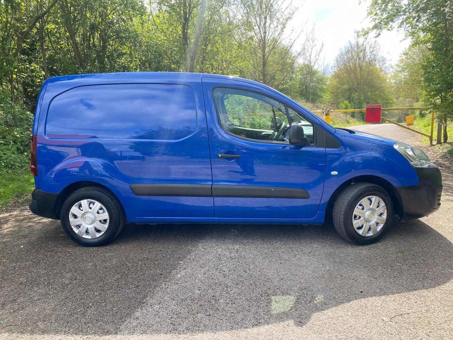 Used Peugeot Partner 2018 for sale - 76877457: Photo 8