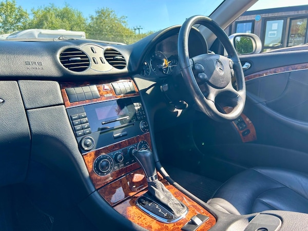 Used Mercedes-Benz CLK 2009 for sale - 75224828: Photo 11