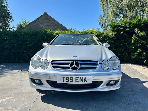 Used Mercedes-Benz CLK 2009 for sale - 75224828: Photo 2
