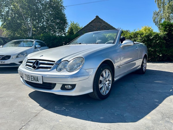 Used Mercedes-Benz CLK 2009 for sale - 75224828: Photo 3