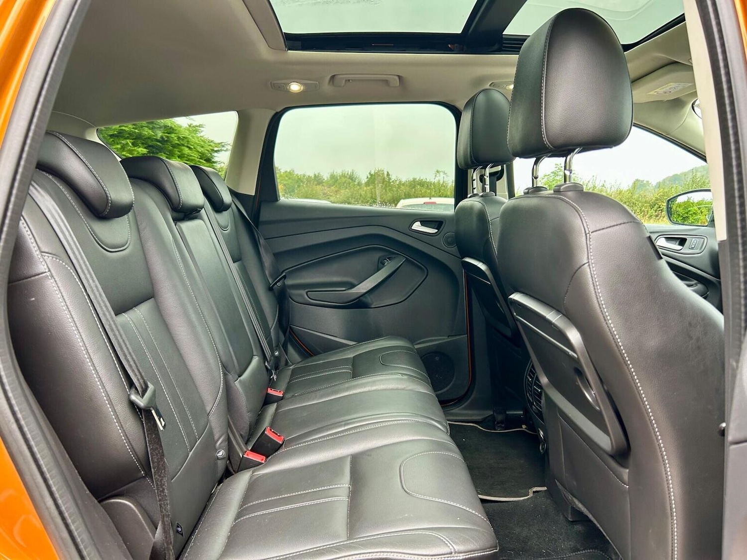 Used Ford Kuga 2015 for sale - 76877458: Photo 14