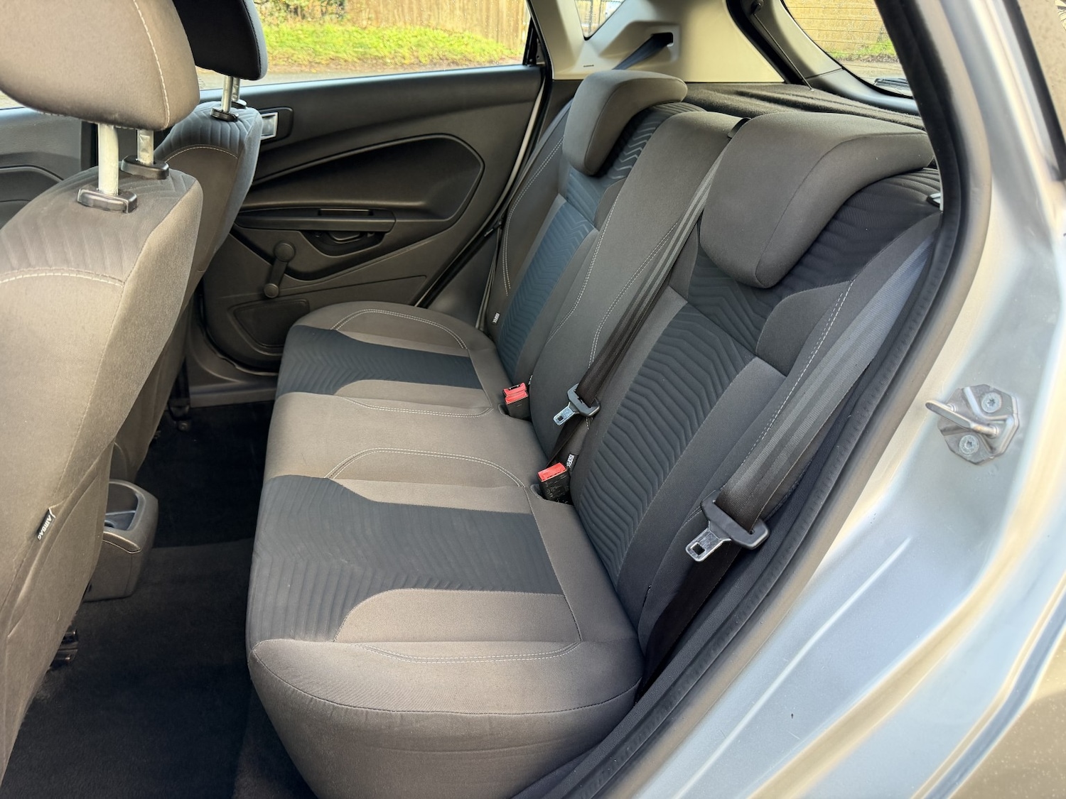 Used Ford Fiesta 2016 for sale - 76877600: Photo 13