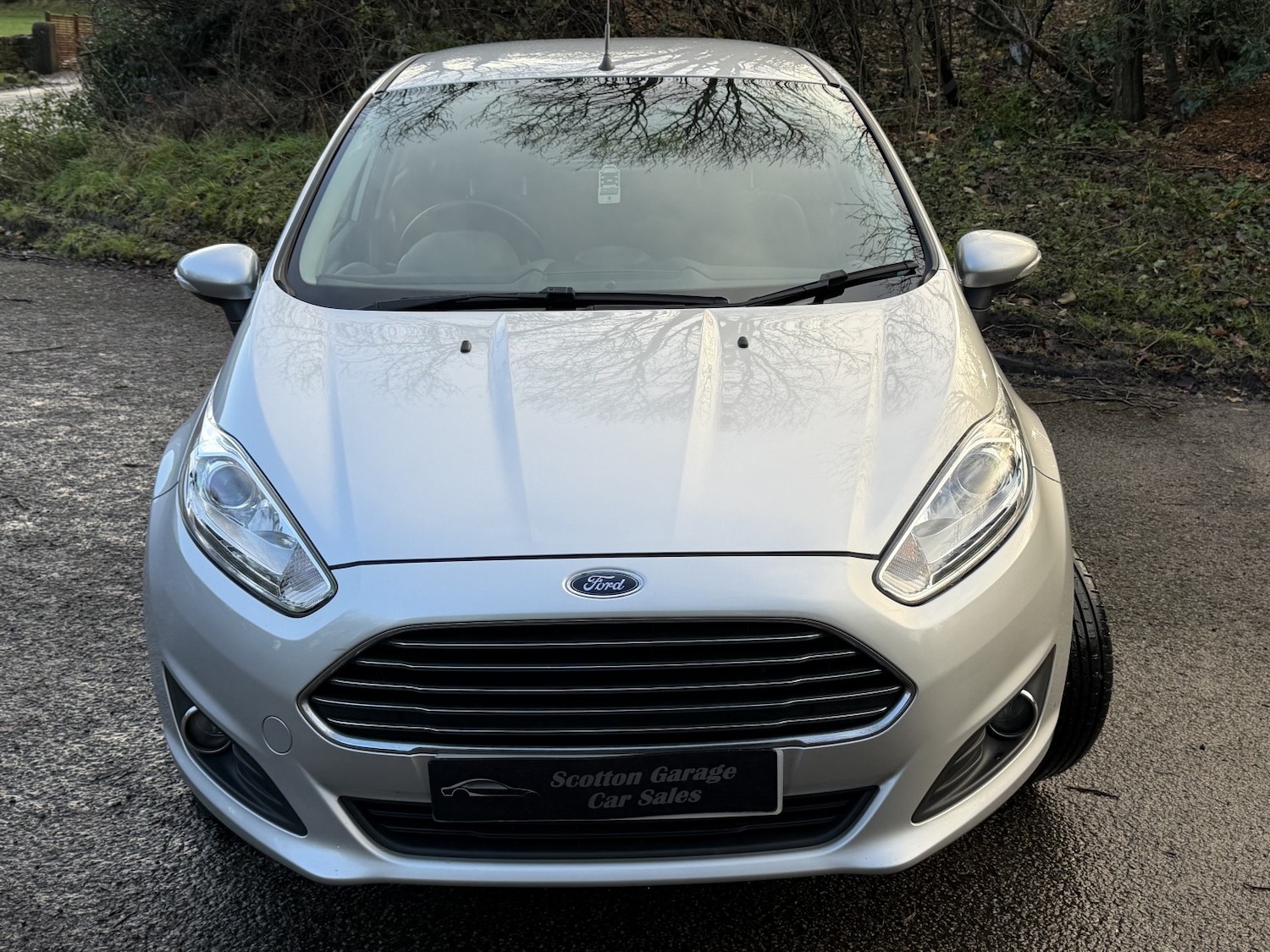 Used Ford Fiesta 2016 for sale - 76877600: Photo 2