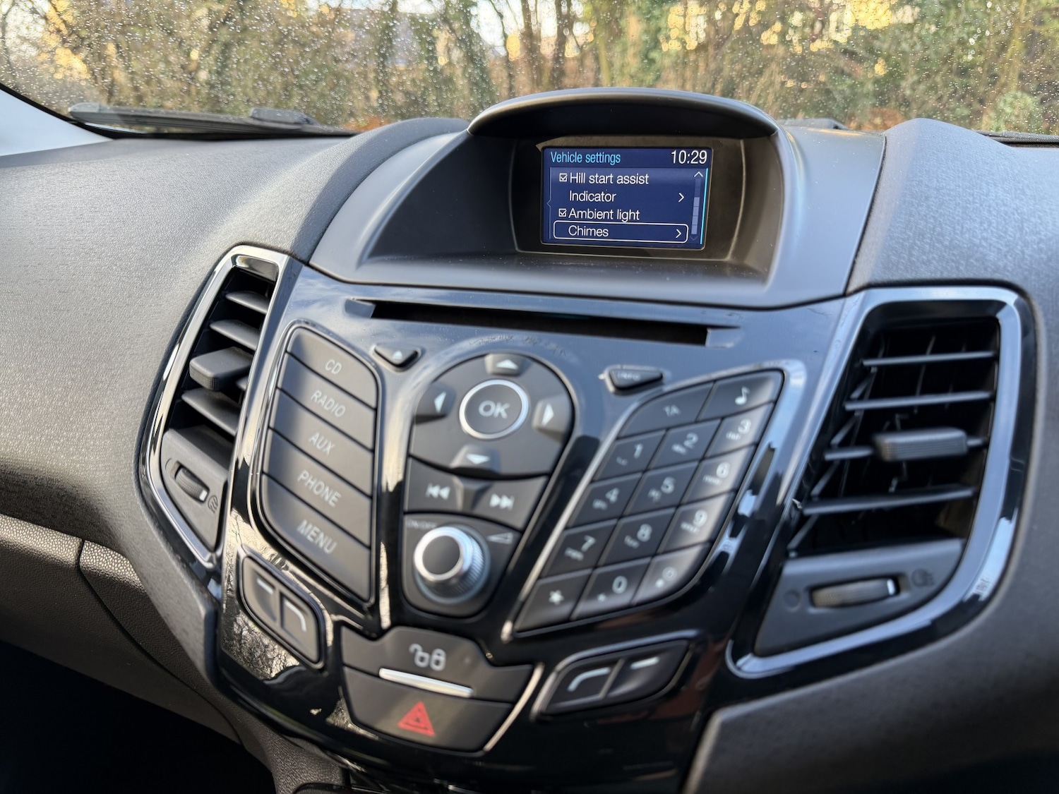 Used Ford Fiesta 2016 for sale - 76877600: Photo 25