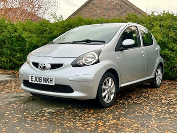 Used Toyota AYGO 2008 for sale - 76498817: Photo