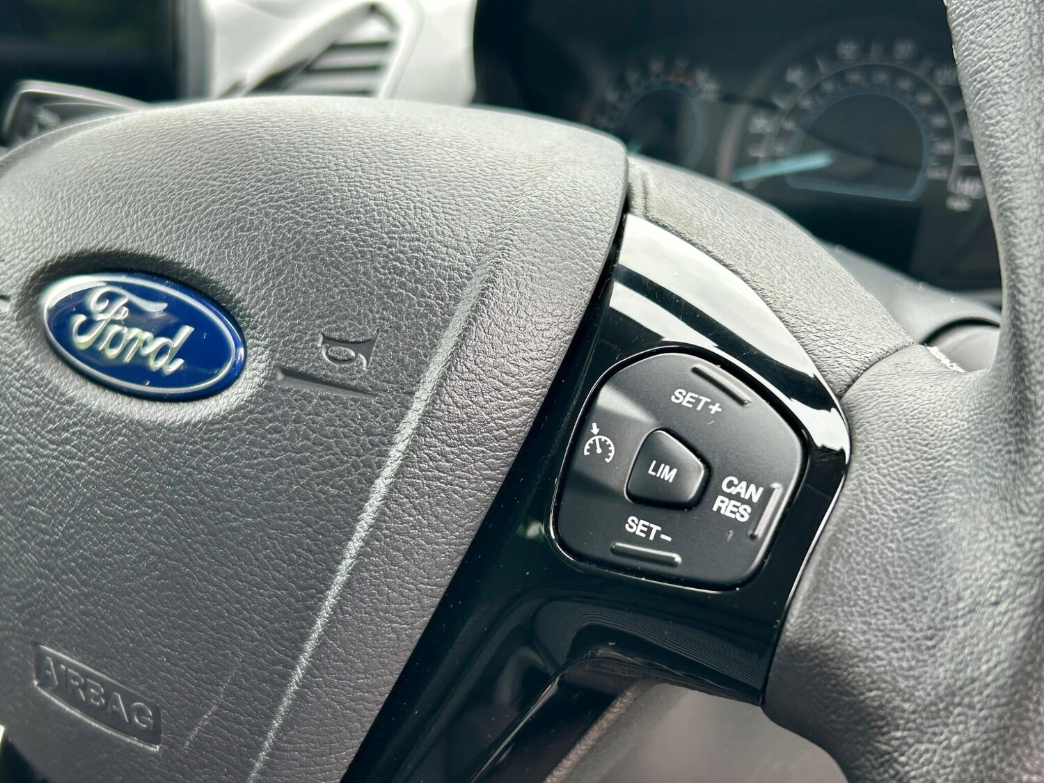 Used Ford Ka+ 2018 for sale - 76137444: Photo 26