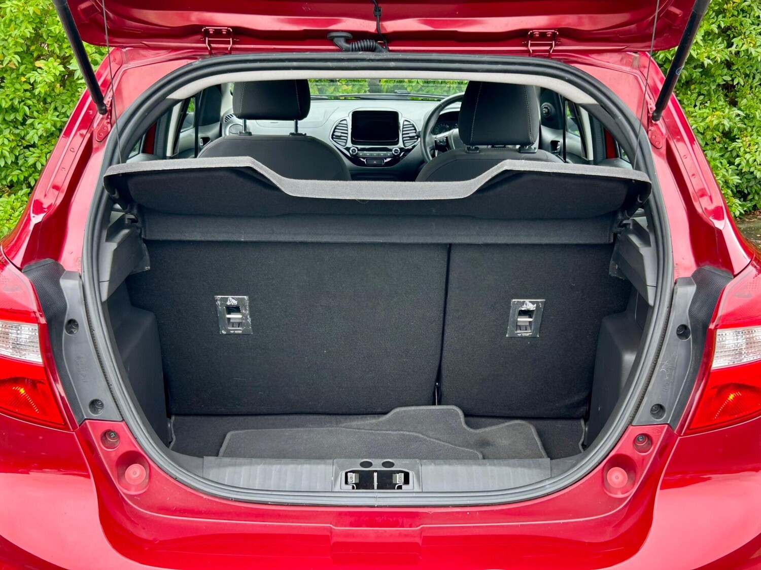 Used Ford Ka+ 2018 for sale - 76137444: Photo 28