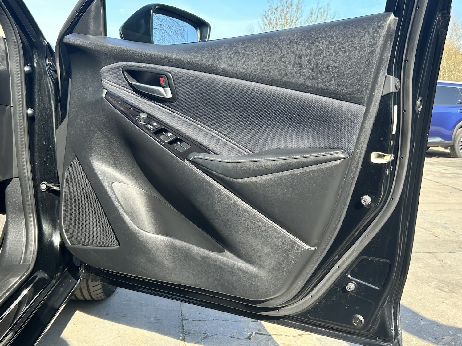 Used Mazda Mazda2 2022 for sale - 77938130: Photo 28