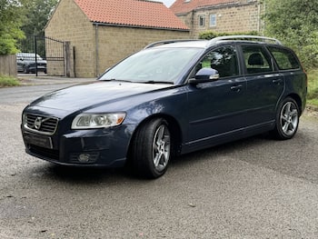 Used Volvo V50 2011 for sale - 79731978: Photo