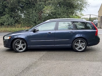 Used Volvo V50 2011 for sale - 79731978: Photo