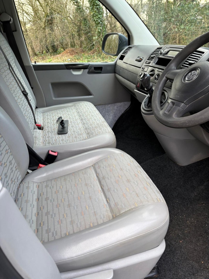 Used Volkswagen Transporter 2010 for sale - 77681850: Photo 8