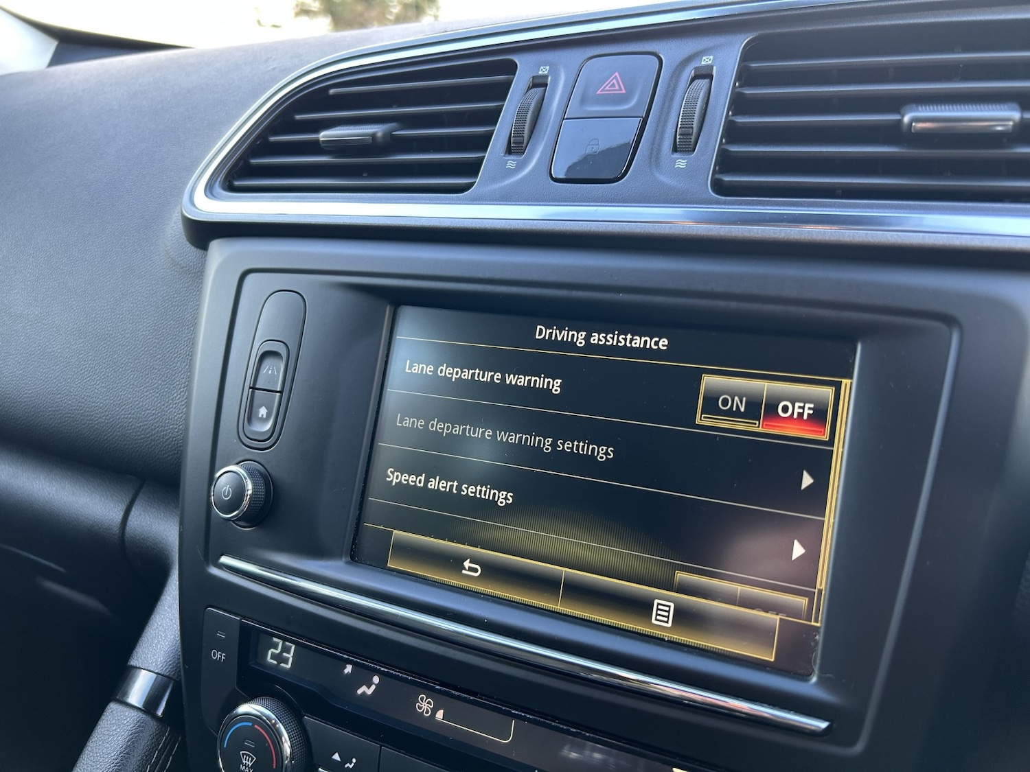 Used Renault Kadjar 2017 for sale - 77195478: Photo 25