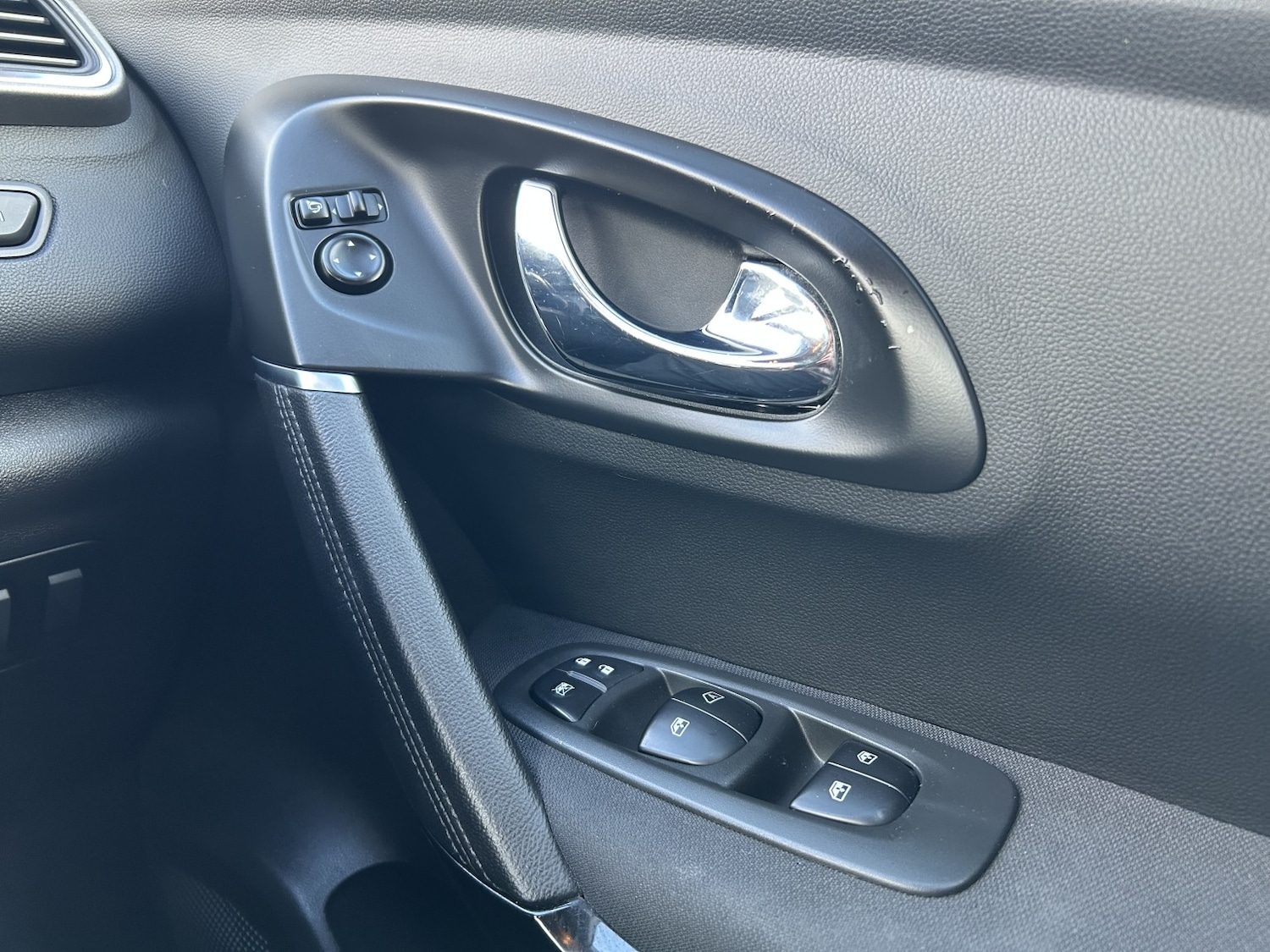 Used Renault Kadjar 2017 for sale - 77195478: Photo 27