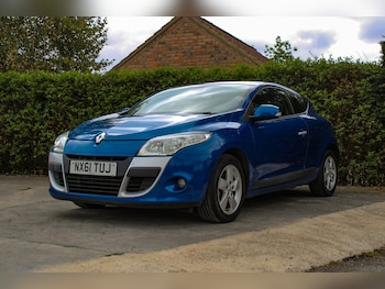 Used Renault Megane 2011 for sale - 79600315: Photo