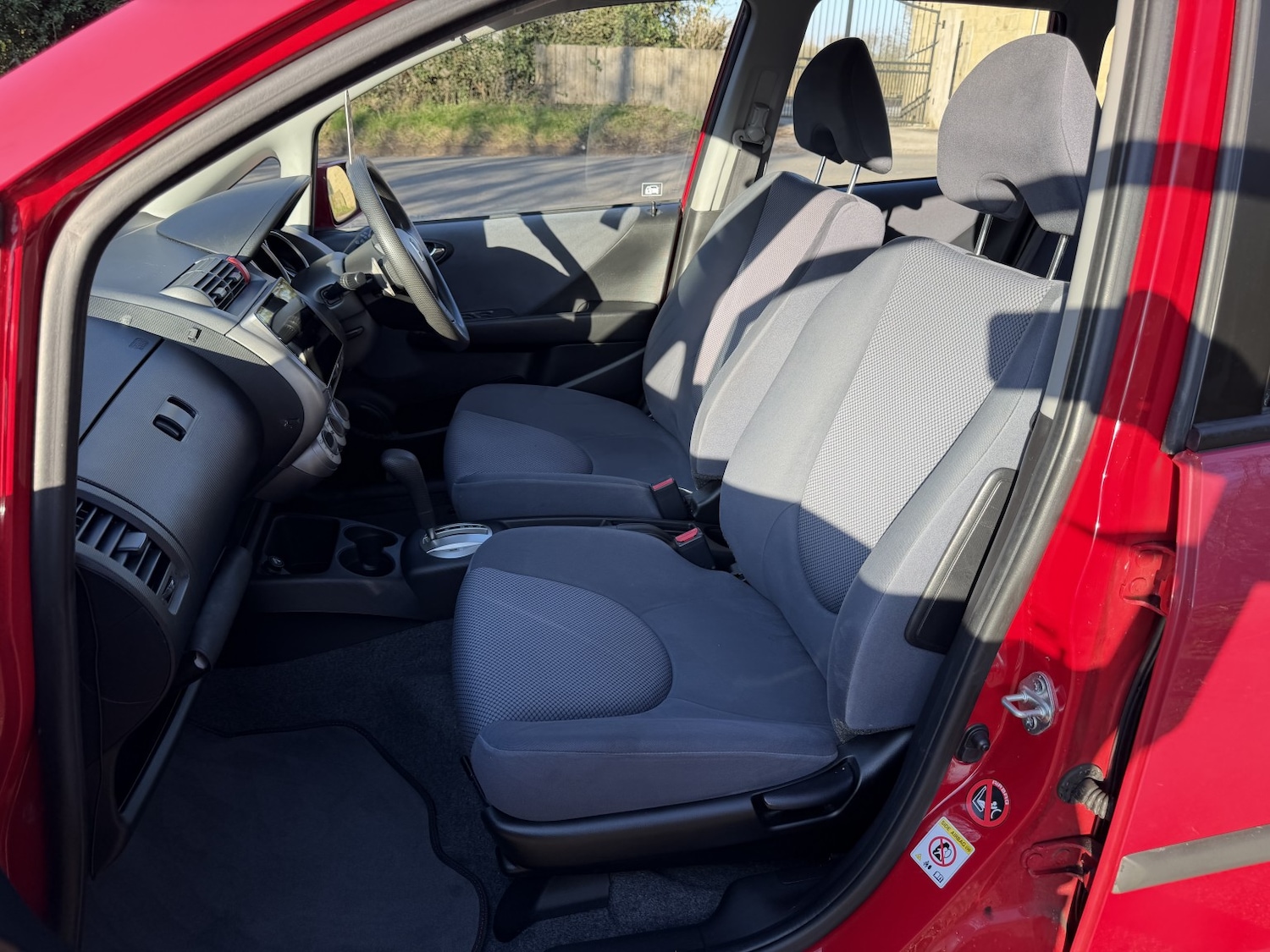 Used Honda Jazz 2006 for sale - 77758966: Photo 16