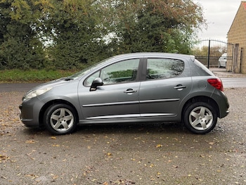 Used Peugeot 207 2009 for sale - 76370422: Photo