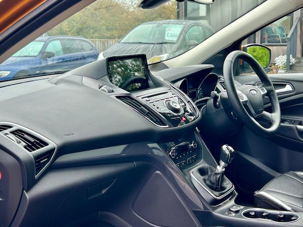 Used Ford Kuga 2015 for sale - 76259129: Photo 7