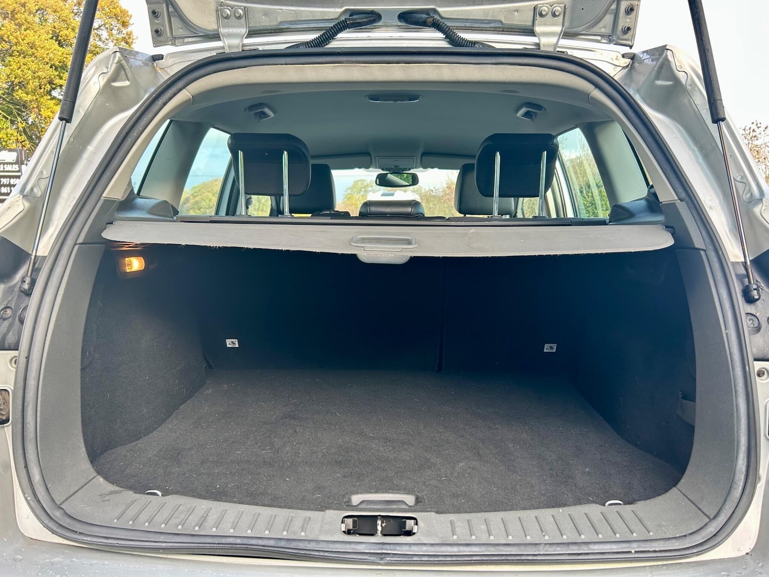 Used Ford Kuga 2010 for sale - 76689739: Photo 27