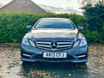 Used Mercedes-Benz E Class 2013 for sale - 76484655: Photo